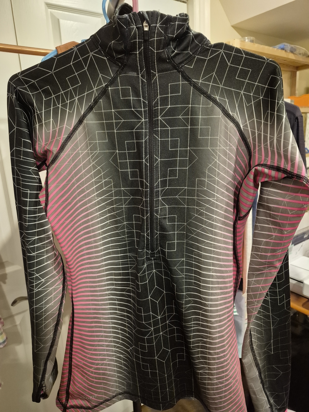 Womens Nike Pro Thermal Black Pink Neon Running Jacket‎ Long Sleeve Size S EUC